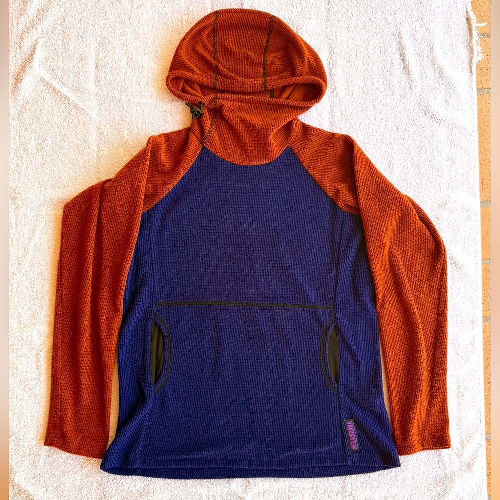 Melanzana Clay and Royal Blue Hooded Sweatshirt Women’s Small